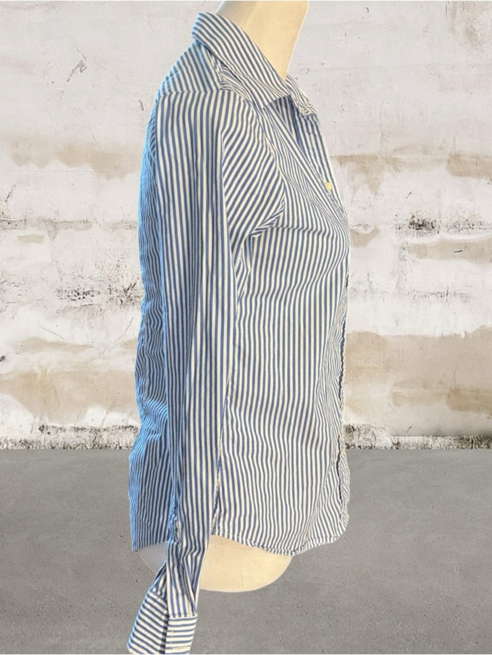 The Icon Shirt by Rochelle Behrens in Blue/White Striped Size XS - Picture 4 of 7